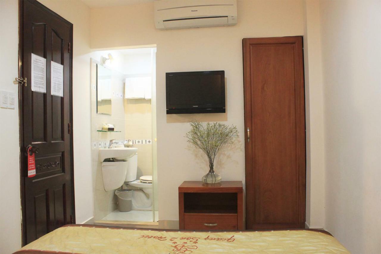 Giang Son 2 Hotel Ho Chi Minh City Exterior photo